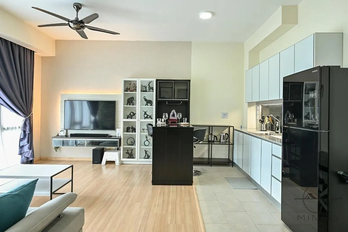 Apartment Cube 8 Teens Austin #3Pax #Central #1Br Johor Bahru